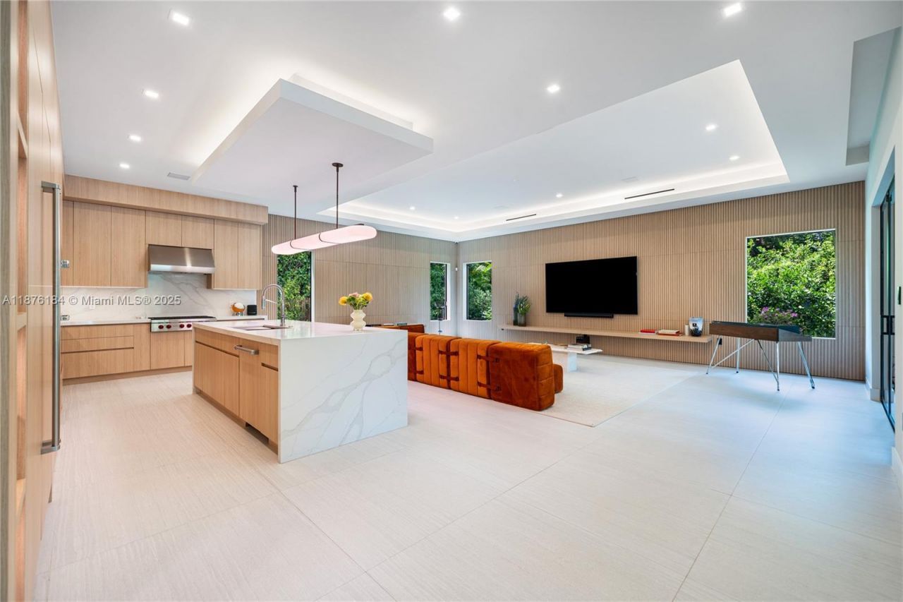 12820 SW 80th Ave, Pinecrest, FL 33156 Photo