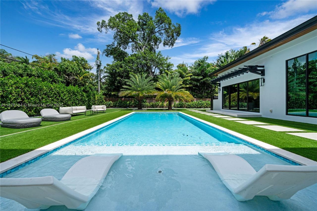 12820 SW 80th Ave, Pinecrest, FL 33156 Photo