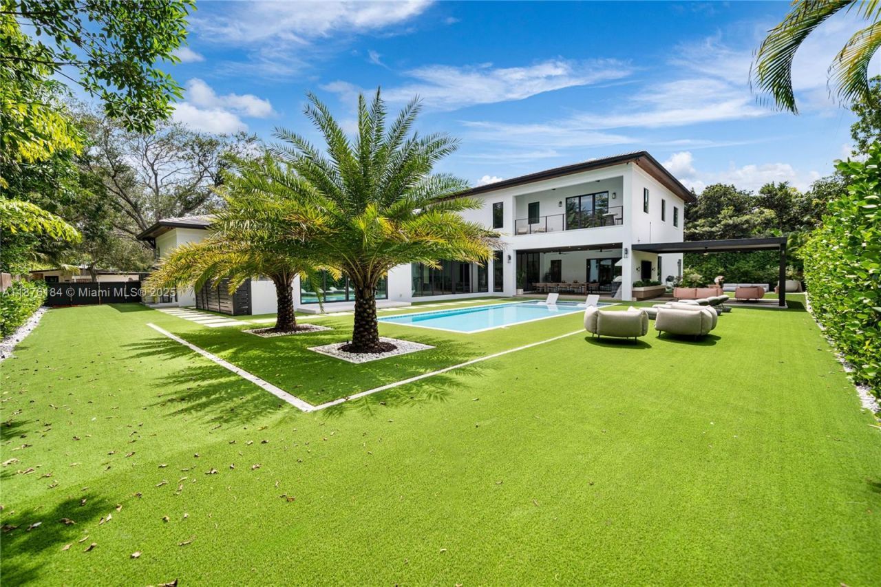 12820 SW 80th Ave, Pinecrest, FL 33156 Photo