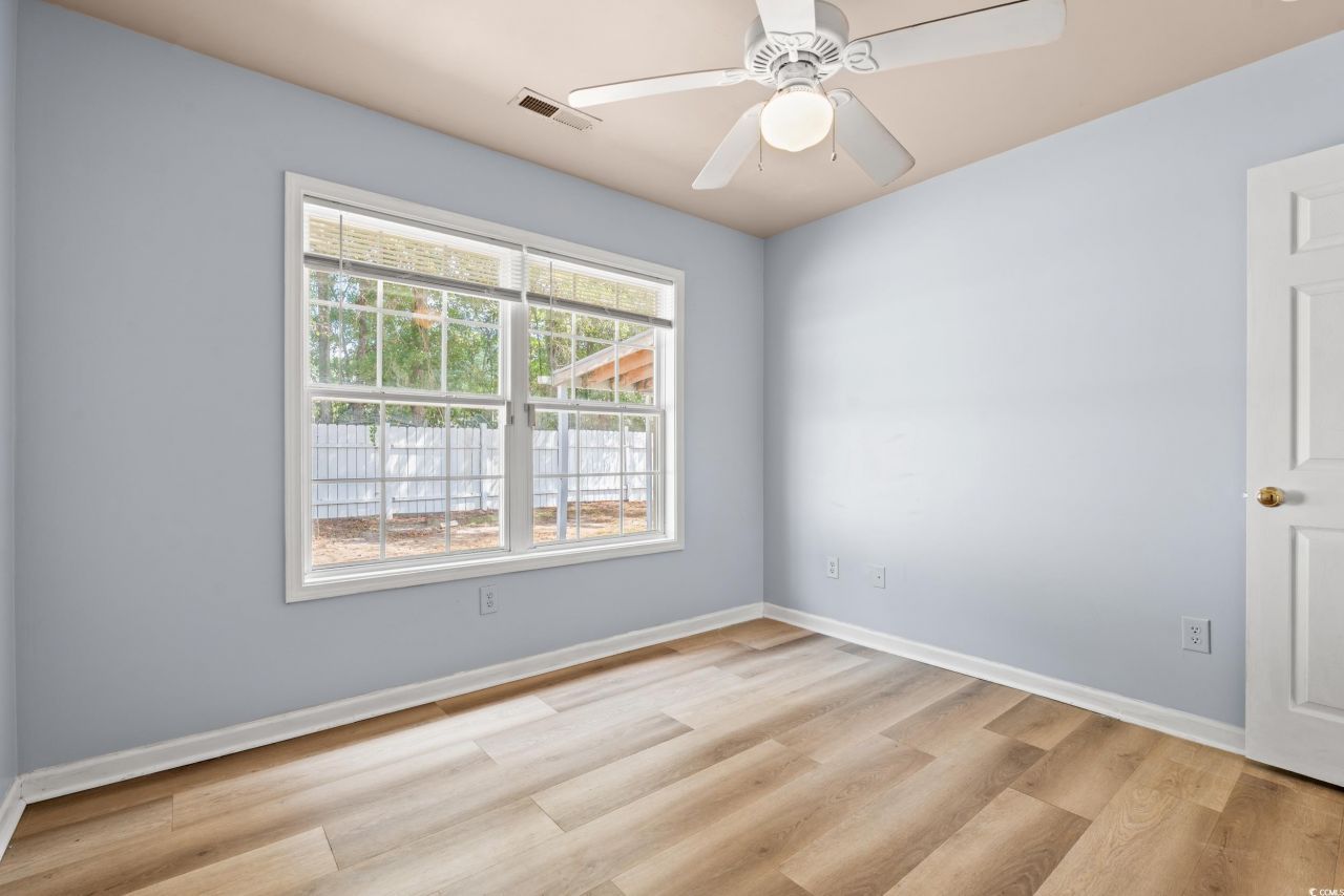 129 Ecum Secum Pl. Photo 25