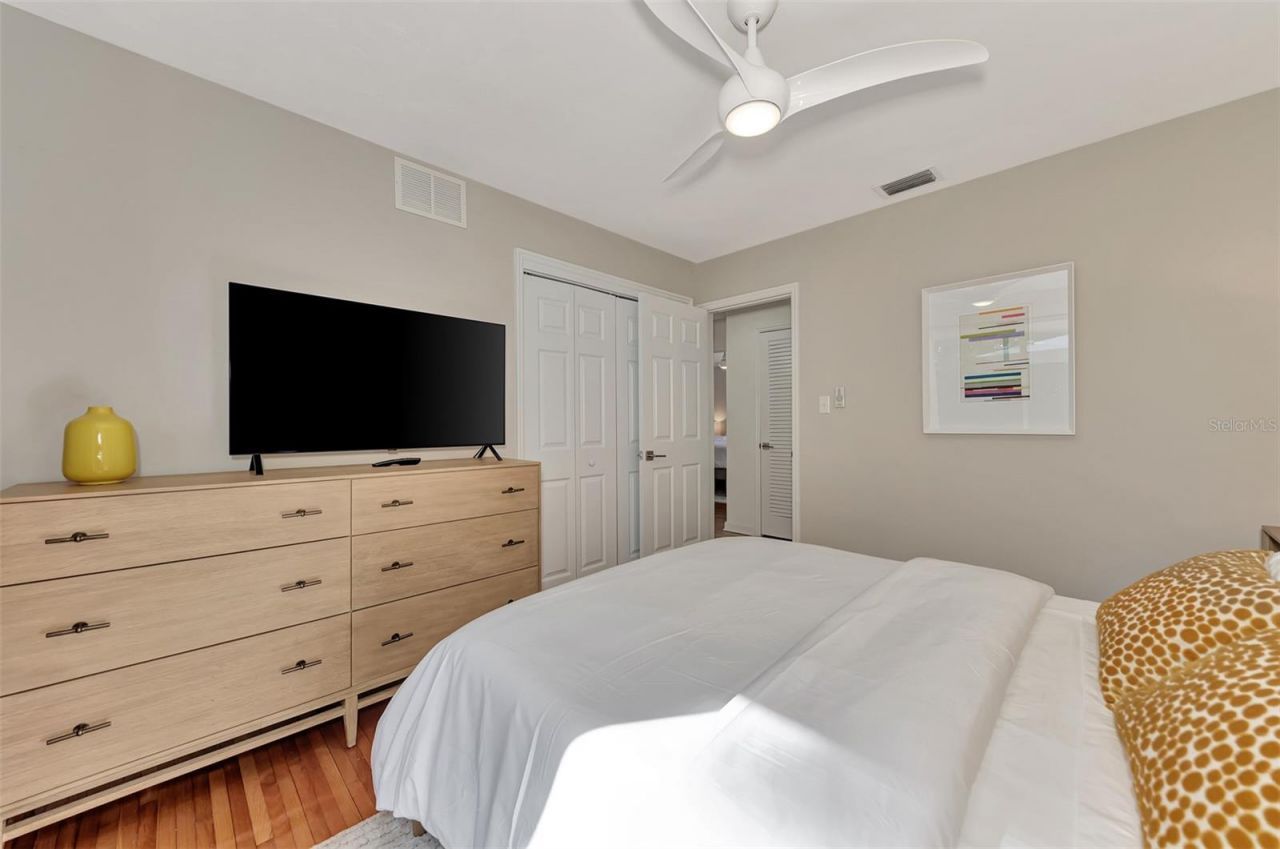 1726 Floyd Street, Sarasota, FL 34239 Photo