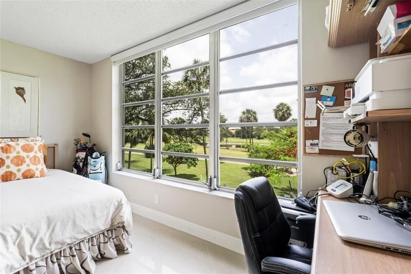 3960 Oaks Clubhouse Drive, Unit 312, Pompano Beach, FL 33069 Photo