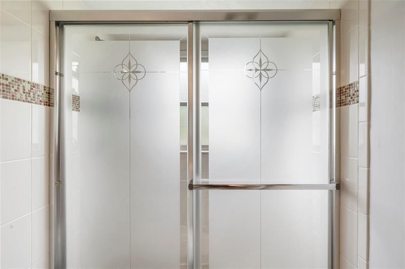 3960 Oaks Clubhouse Drive, Unit 312, Pompano Beach, FL 33069 Photo