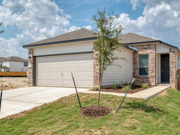 280 Feathers ST, Jarrell, TX 76537