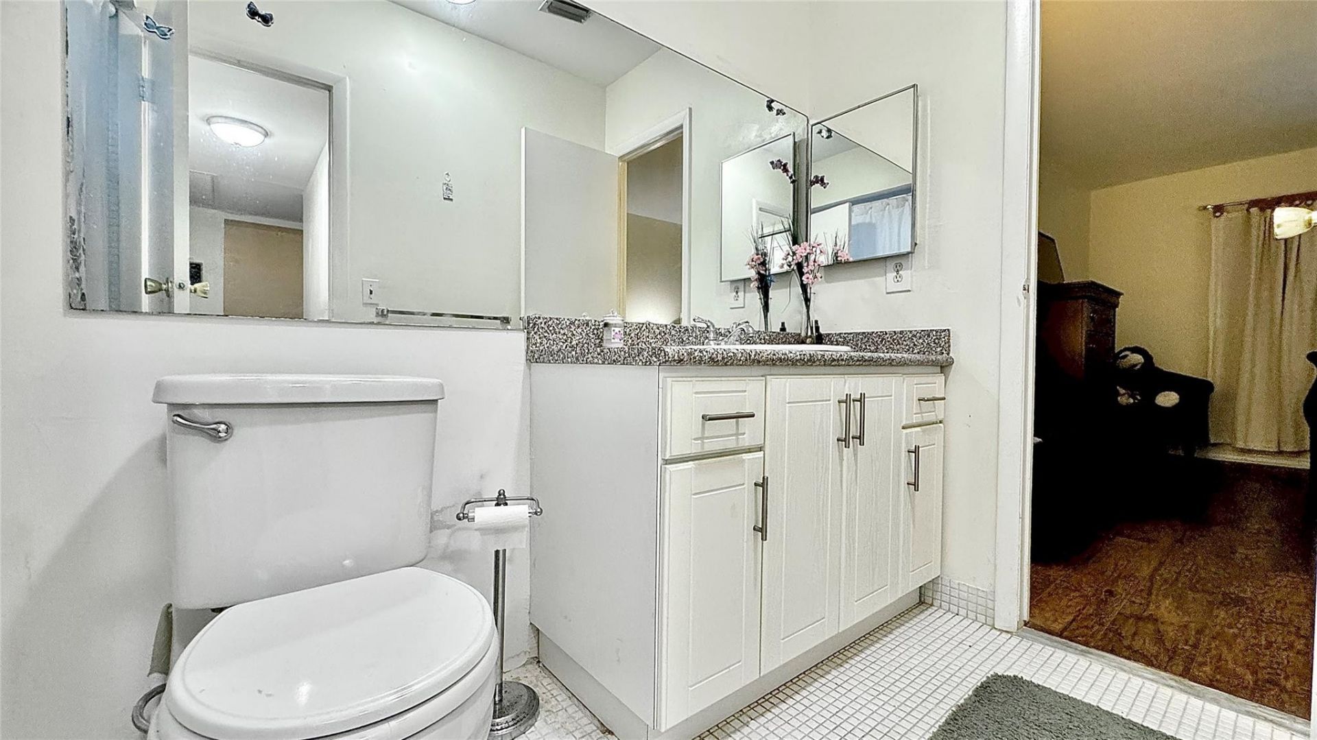 5103 NW 35th Street, Unit 606, Lauderdale Lakes, FL 33319 Photo