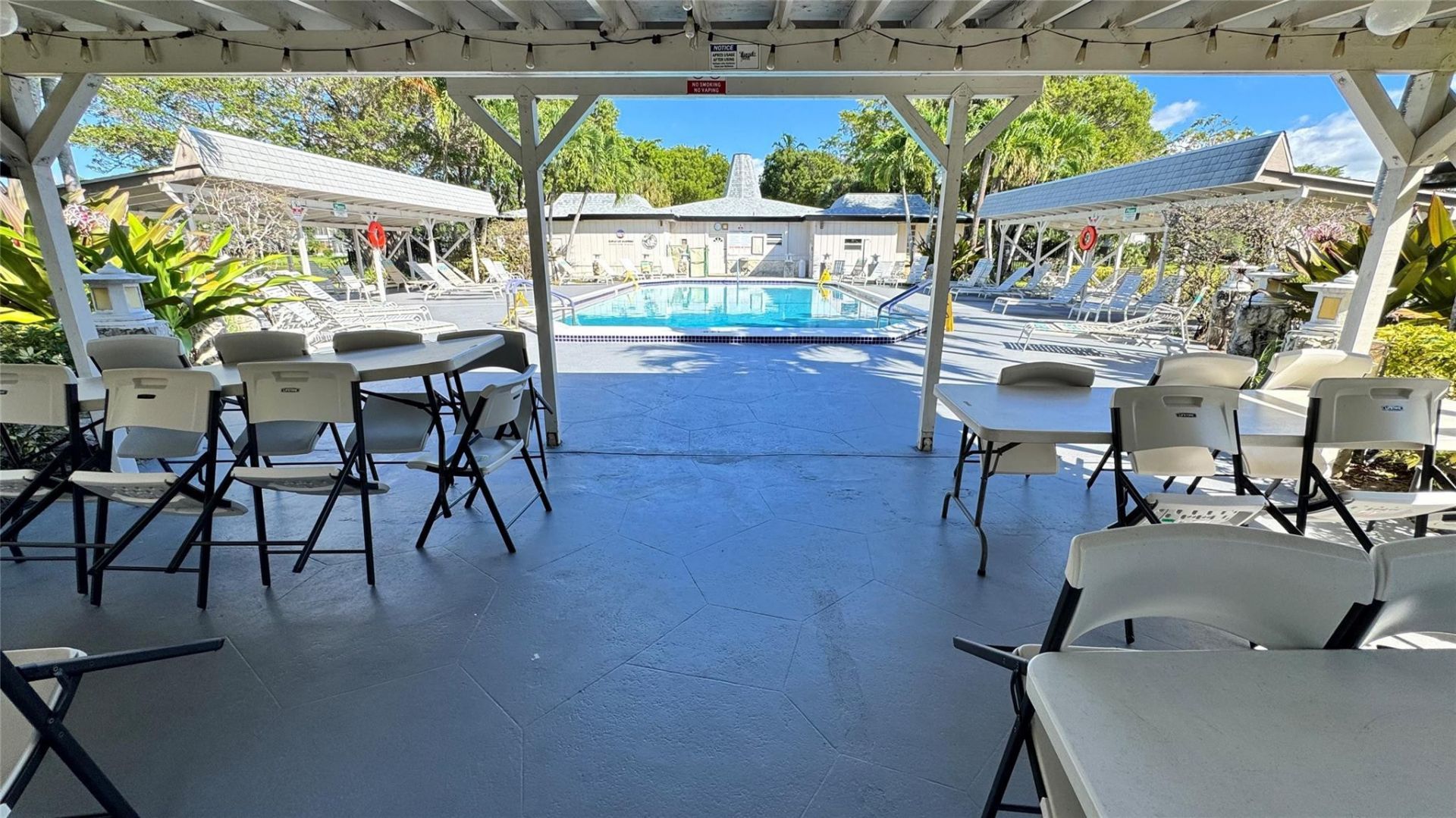 5103 NW 35th Street, Unit 606, Lauderdale Lakes, FL 33319 Photo