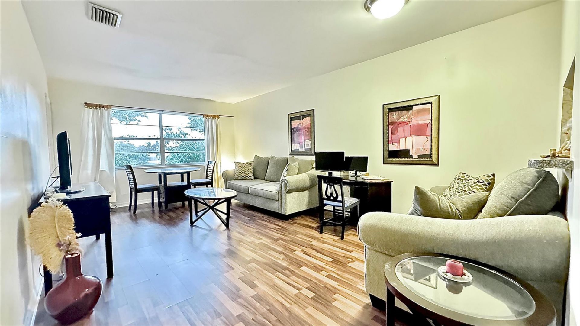 5103 NW 35th Street, Unit 606, Lauderdale Lakes, FL 33319 Photo