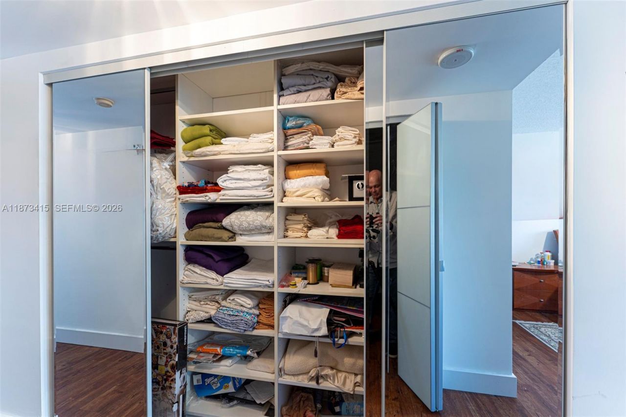 3640 Yacht Club Dr, Unit 305, Aventura, FL 33180 Photo