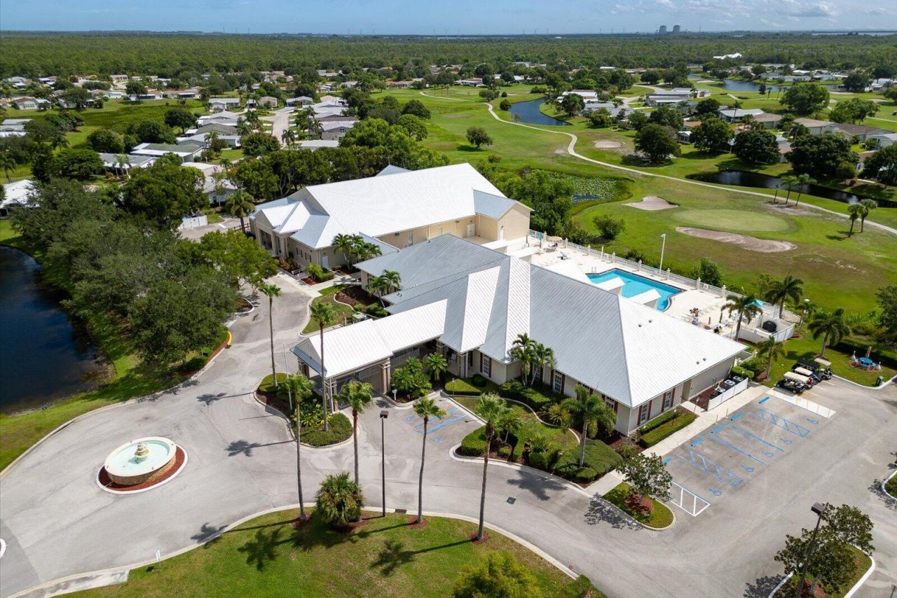 3304 Red Tailed Hawk Drive, Port Saint Lucie, FL 34952 Photo
