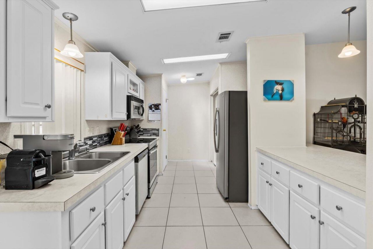 3304 Red Tailed Hawk Drive, Port Saint Lucie, FL 34952 Photo