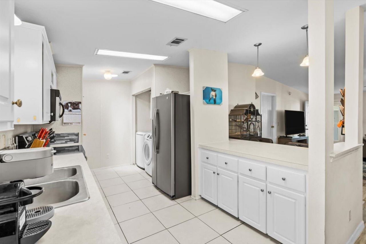 3304 Red Tailed Hawk Drive, Port Saint Lucie, FL 34952 Photo