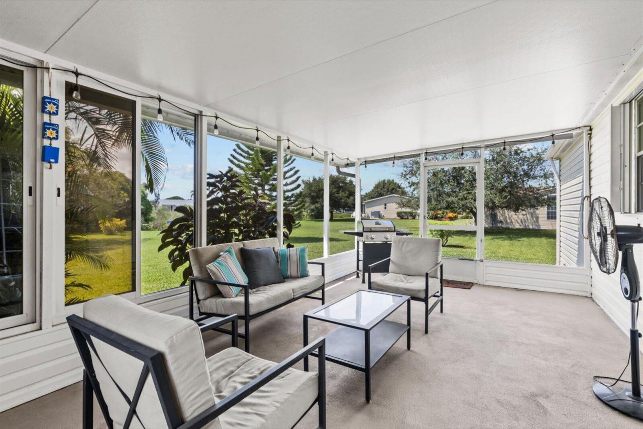 3304 Red Tailed Hawk Drive, Port Saint Lucie, FL 34952 Photo