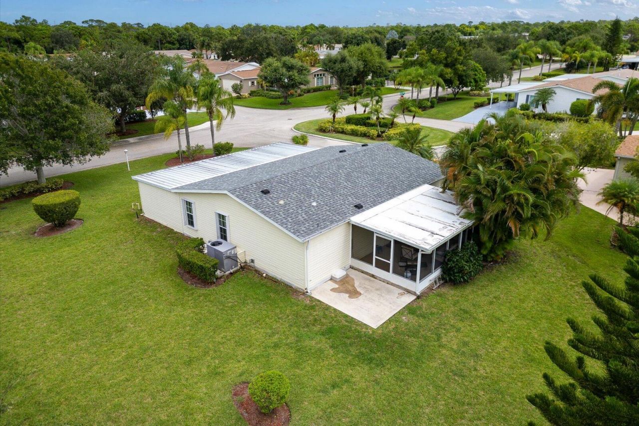 3304 Red Tailed Hawk Drive, Port Saint Lucie, FL 34952 Photo