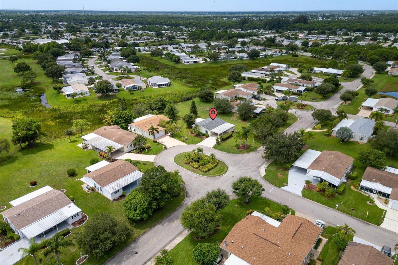 3304 Red Tailed Hawk Drive, Port Saint Lucie, FL 34952 Photo