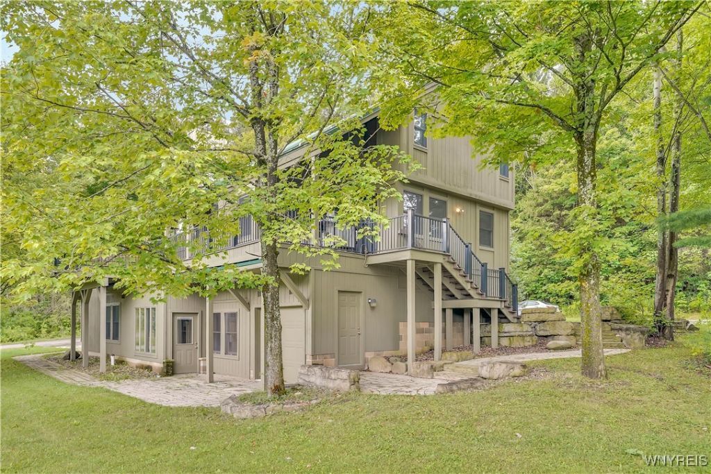 1 Abbott Hill Road Ext. Extension, Boston, NY 14025 Main Photo