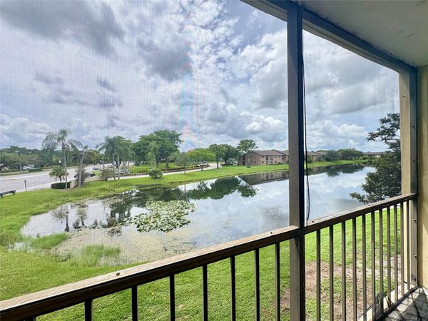 3905 N Nob Hill Road, Unit 201, Sunrise, FL 33351