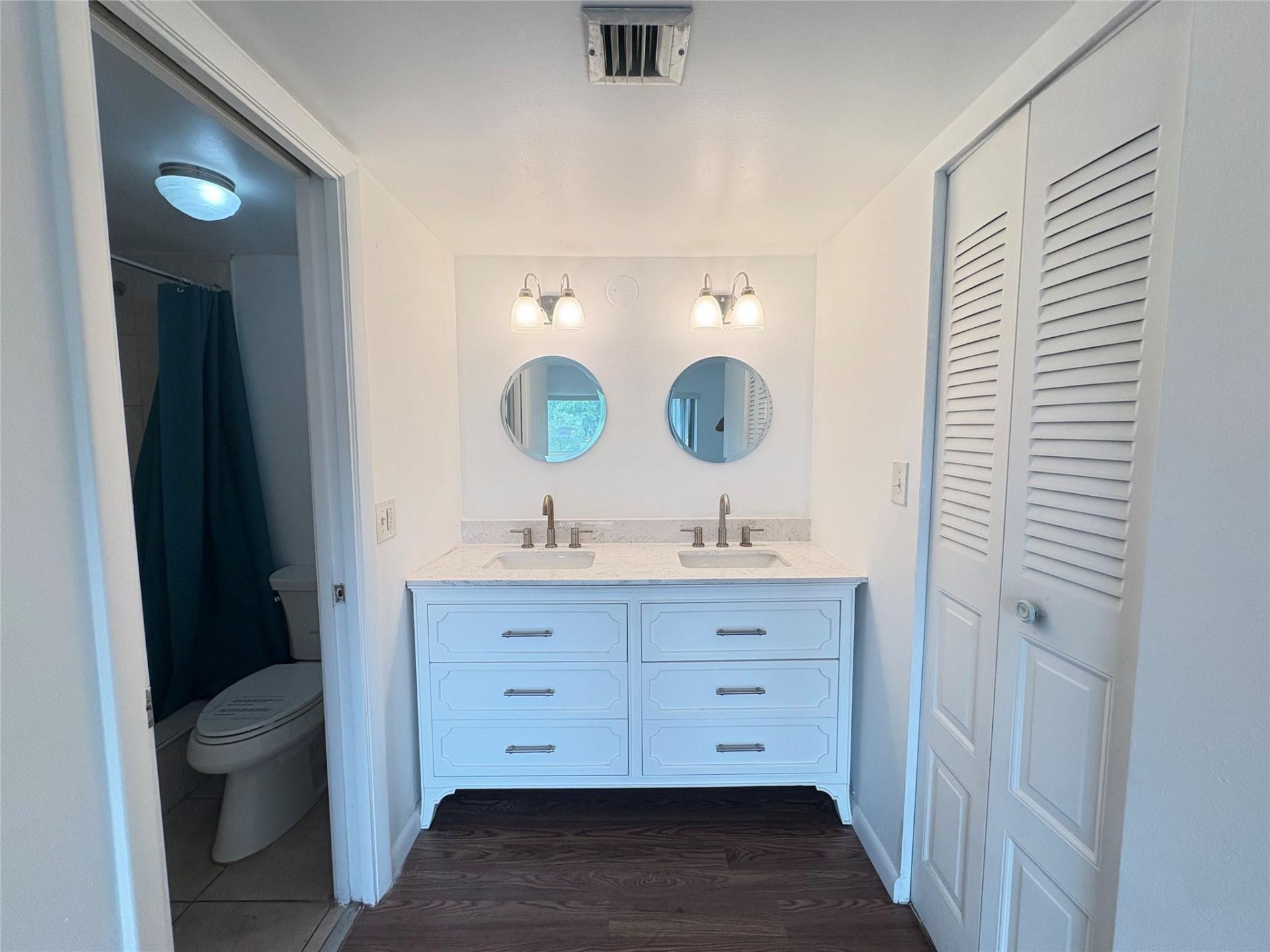 3905 N Nob Hill Road, Unit 201, Sunrise, FL 33351 Photo