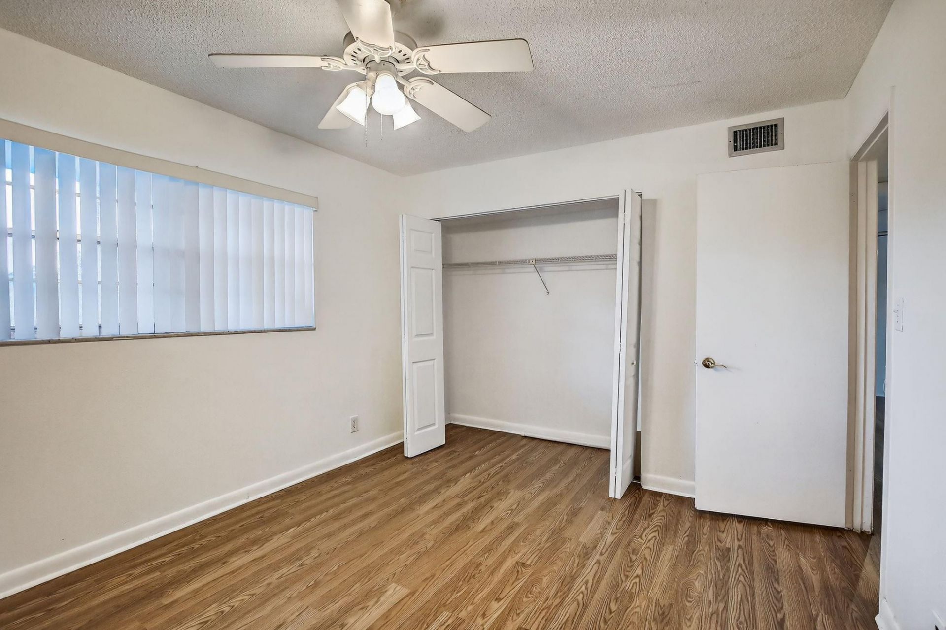 3905 N Nob Hill Road, Unit 201, Sunrise, FL 33351 Photo