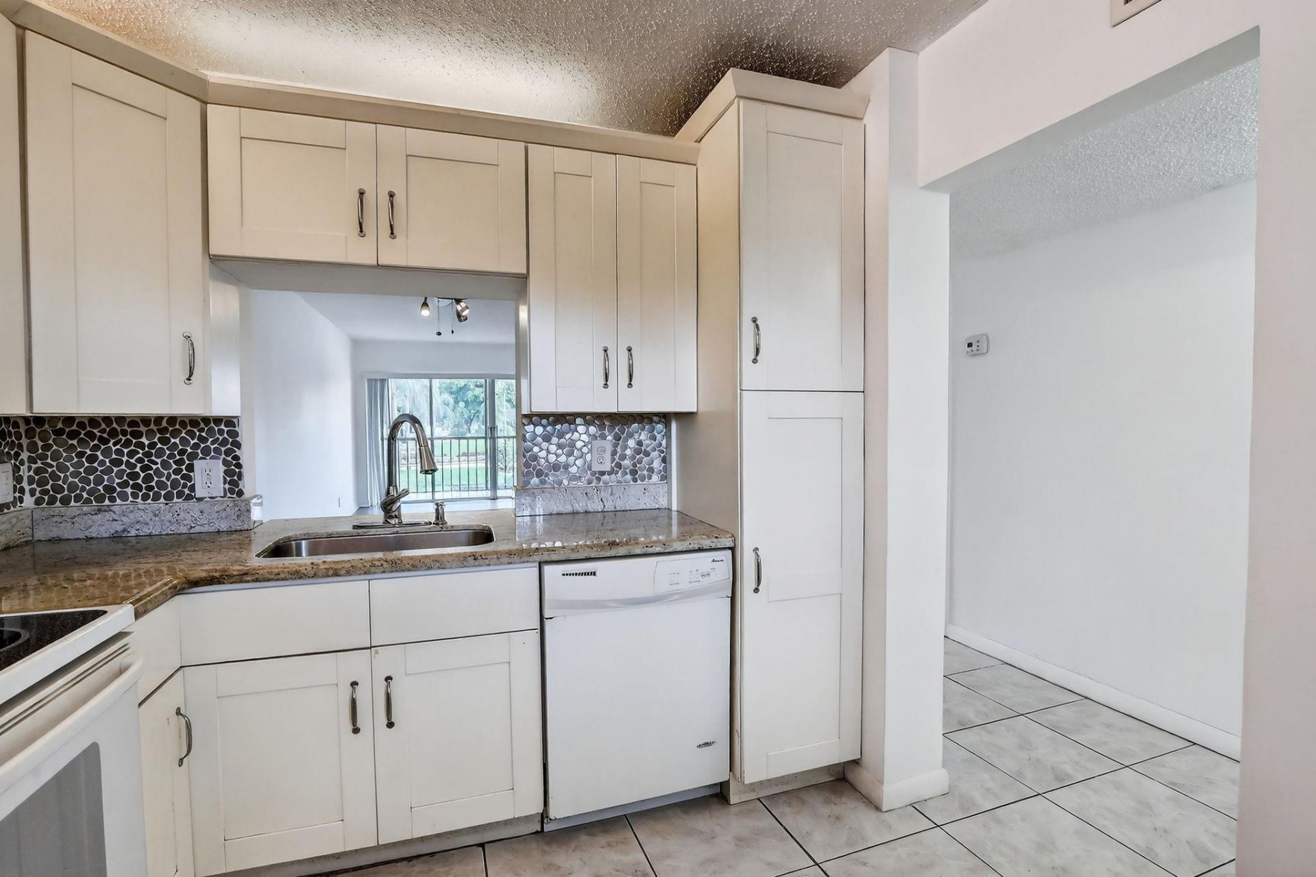 3905 N Nob Hill Road, Unit 201, Sunrise, FL 33351 Photo