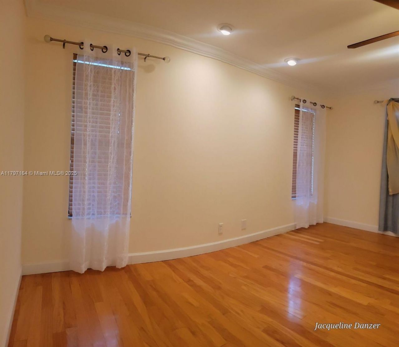 2241 NE 38th St, Lighthouse Point, FL 33064 Photo