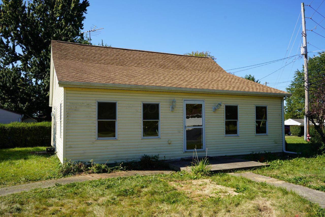 545 W Columbus Street, Pickerington, OH 43147 Main Photo