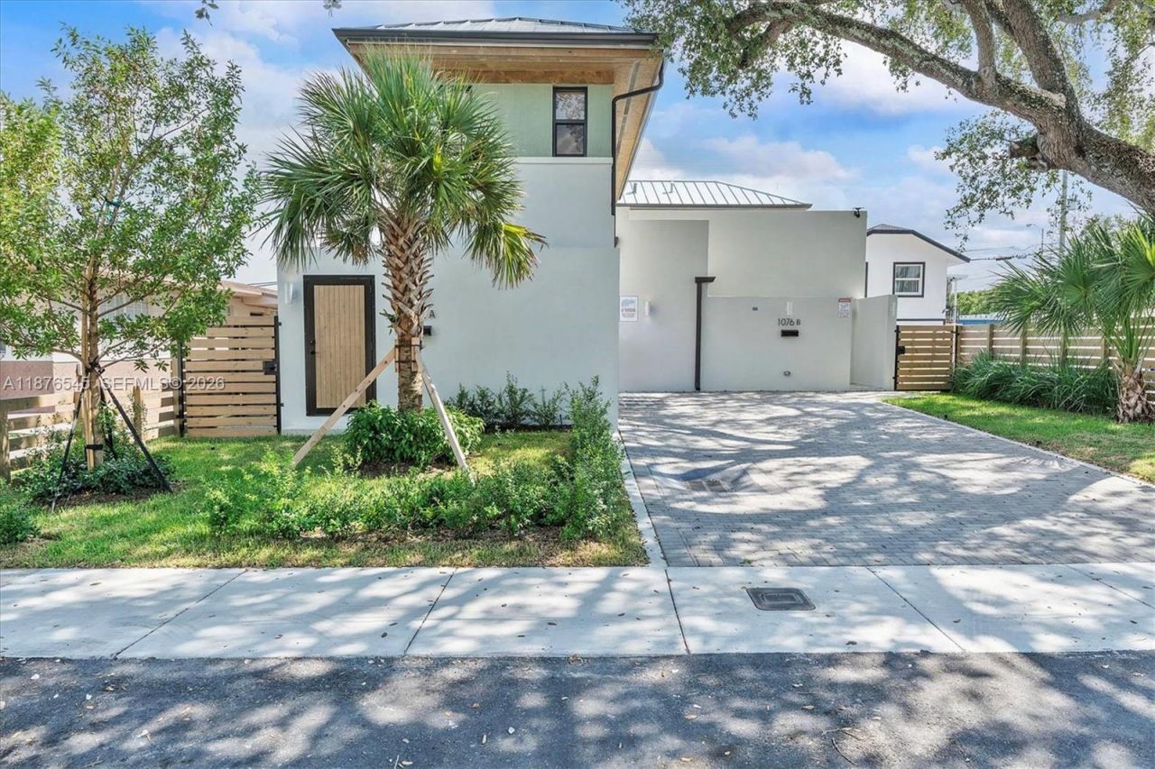 1076 NW 55th St, Miami, FL 33127 Photo