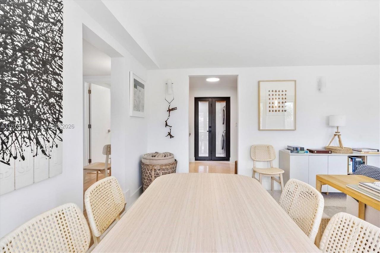 1076 NW 55th St, Miami, FL 33127 Photo