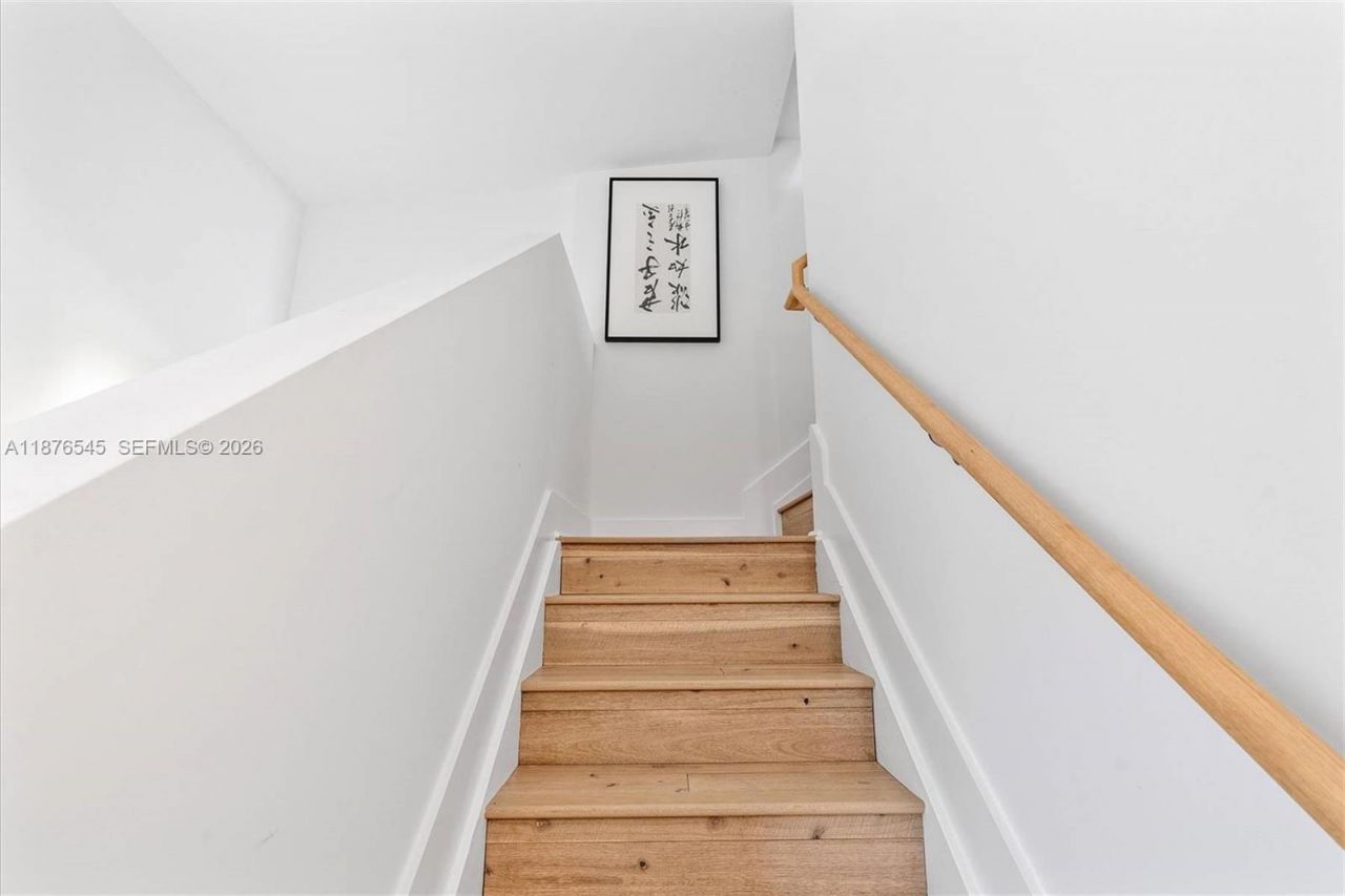 1076 NW 55th St, Miami, FL 33127 Photo