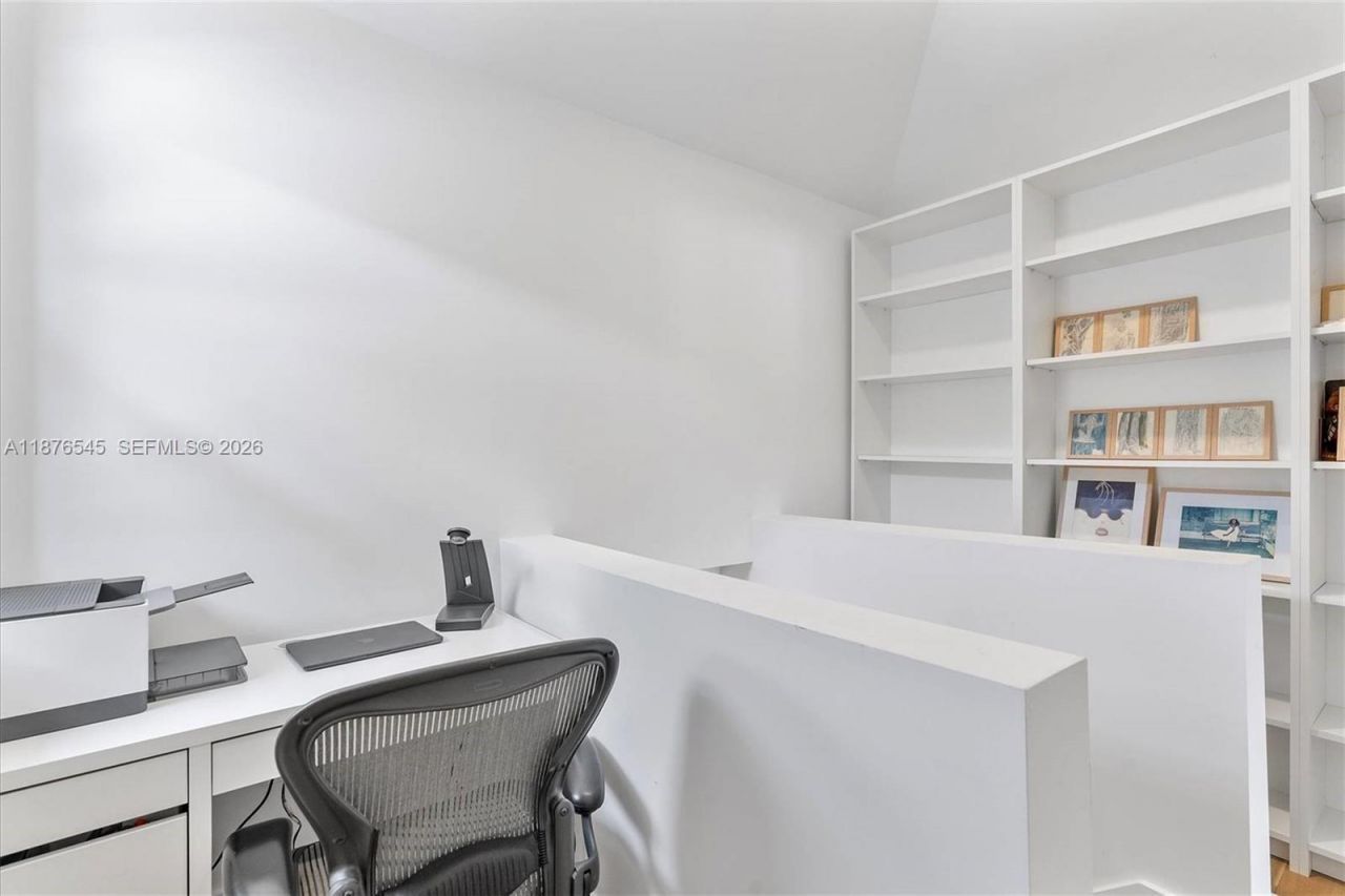 1076 NW 55th St, Miami, FL 33127 Photo