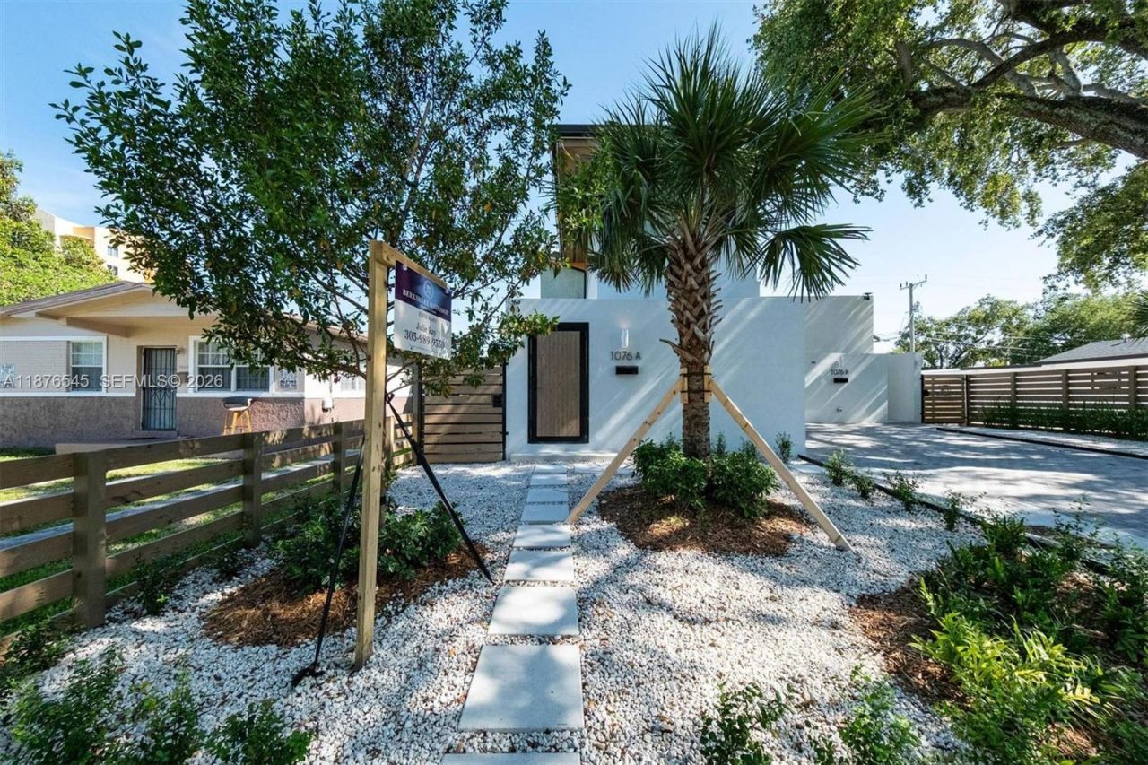 1076 NW 55th St, Miami, FL 33127 Photo