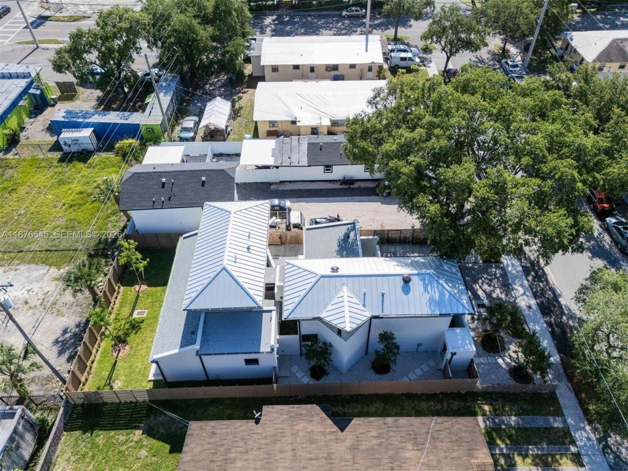 1076 NW 55th St, Miami, FL 33127 Photo