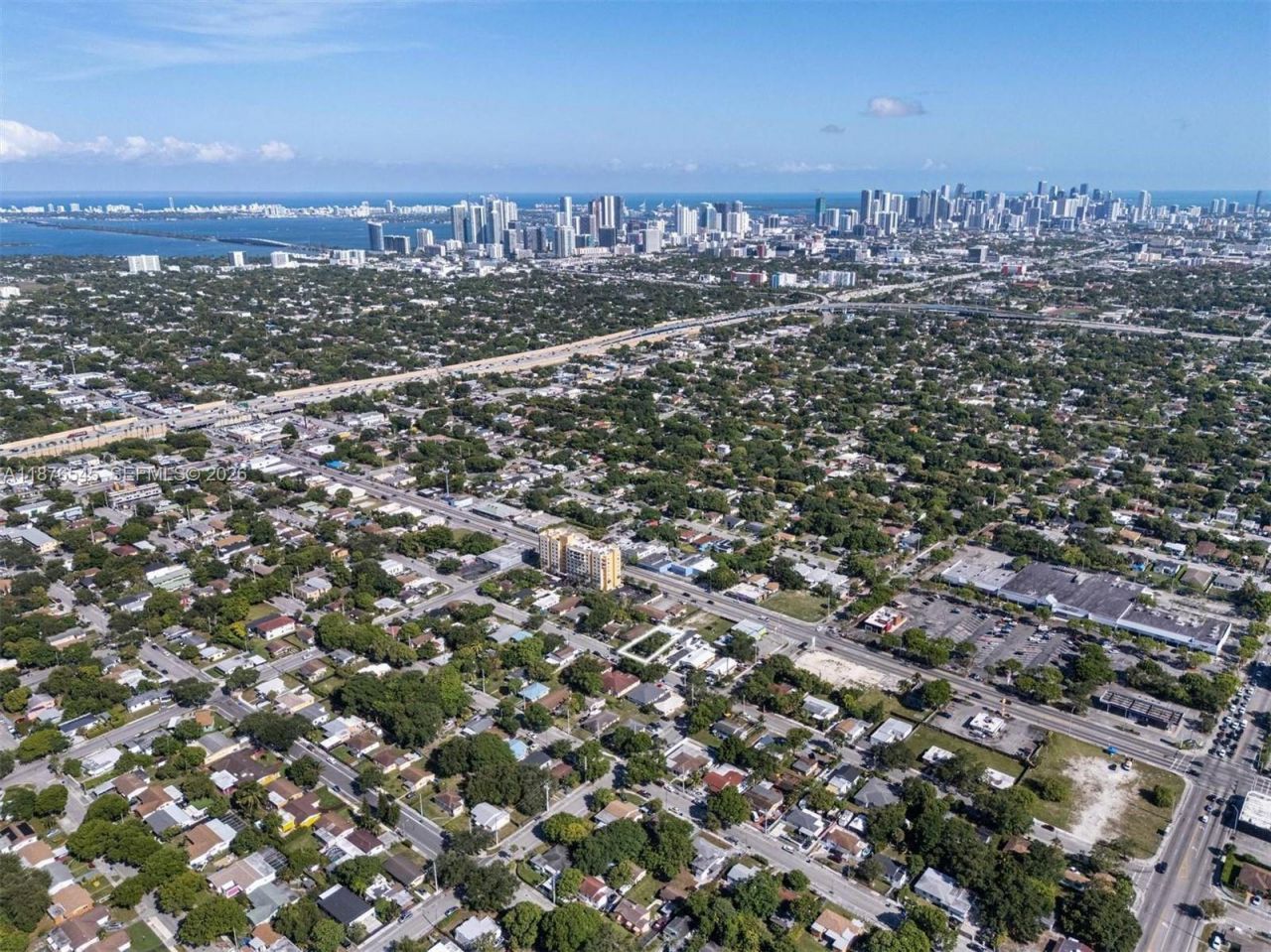 1076 NW 55th St, Miami, FL 33127 Photo