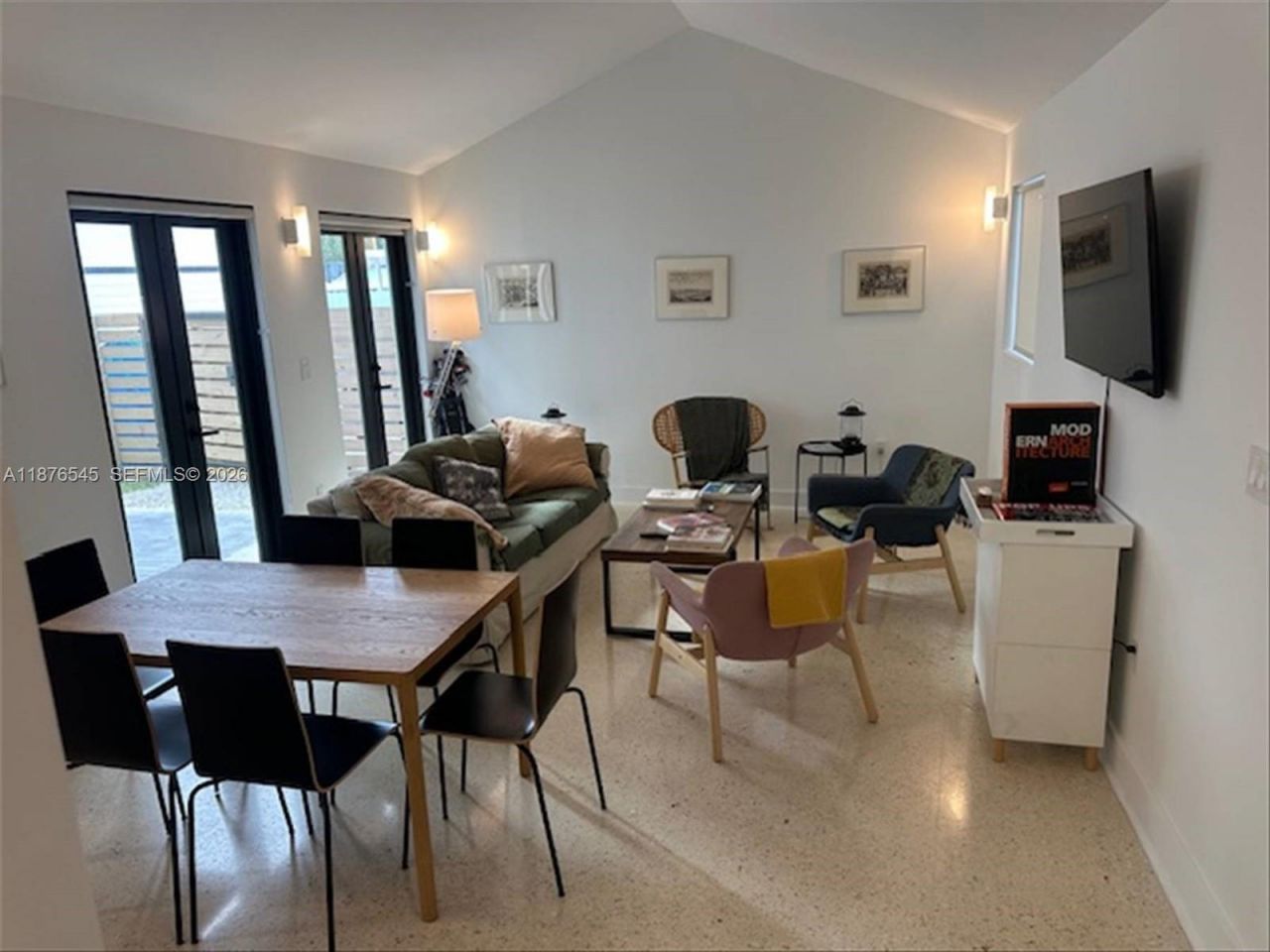 1076 NW 55th St, Miami, FL 33127 Photo