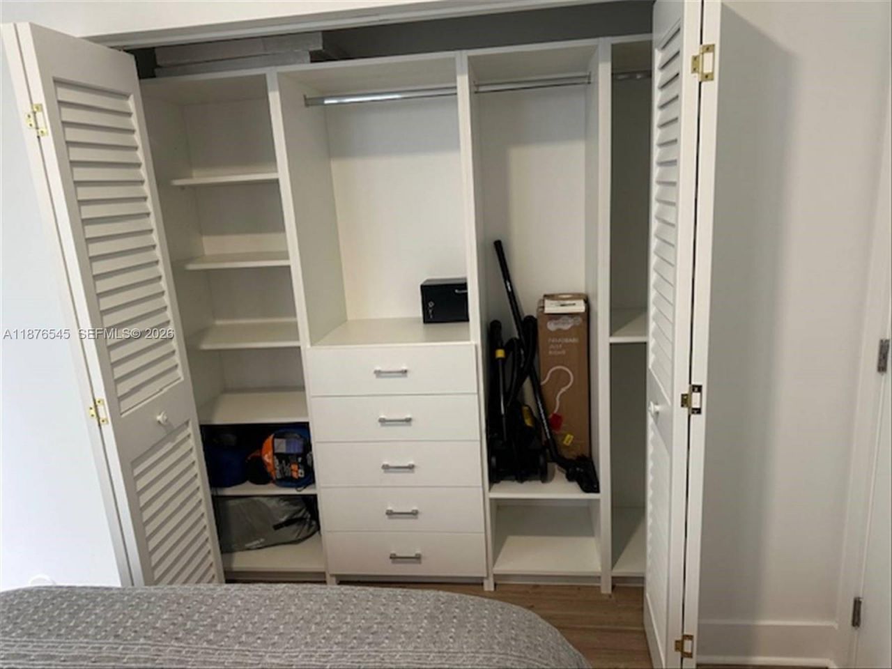 1076 NW 55th St, Miami, FL 33127 Photo