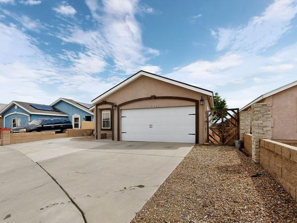 8709 Odin Road SW, Albuquerque, NM 87121