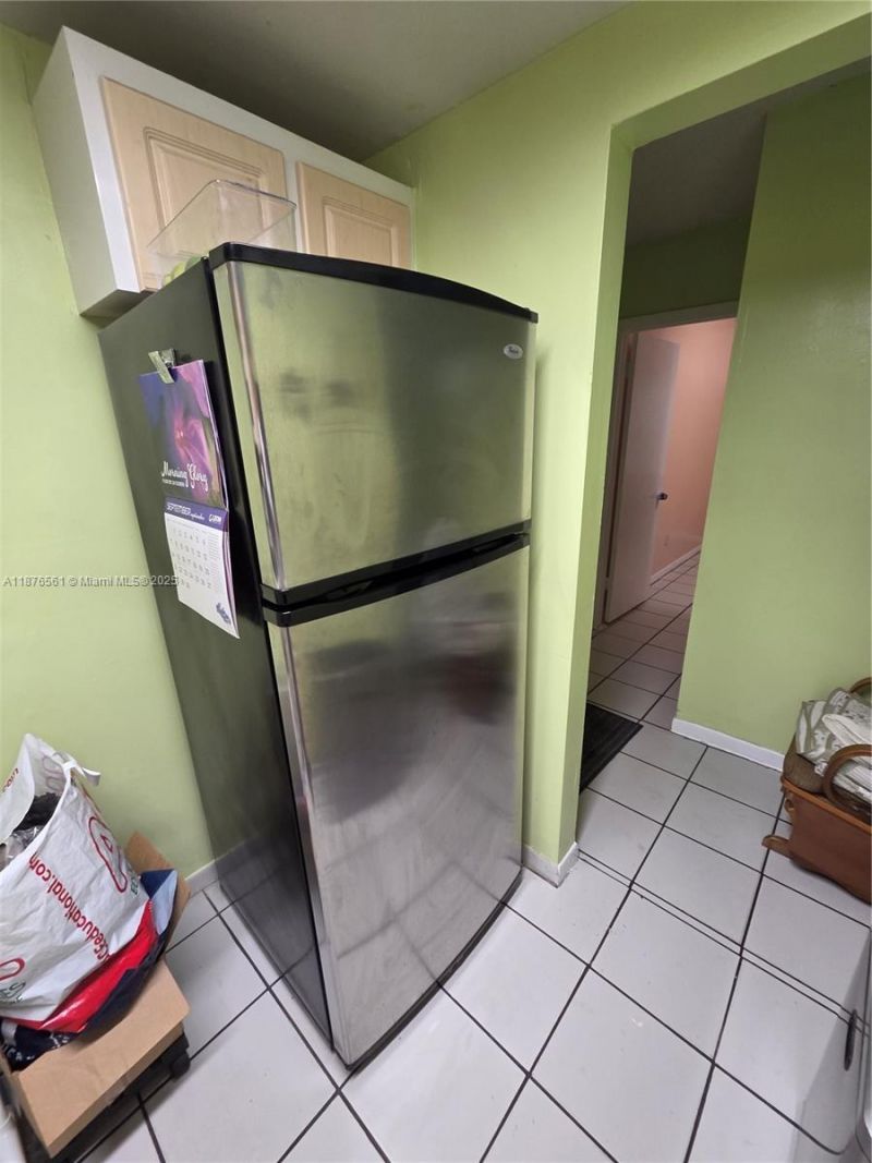 1035 W 77th St, Unit 305, Hialeah, FL 33014 Photo