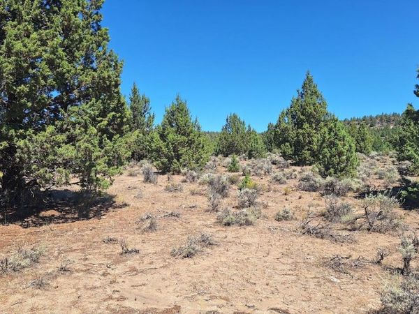 400 GoldenView Ranch, Unit 400, Bend, OR 97701