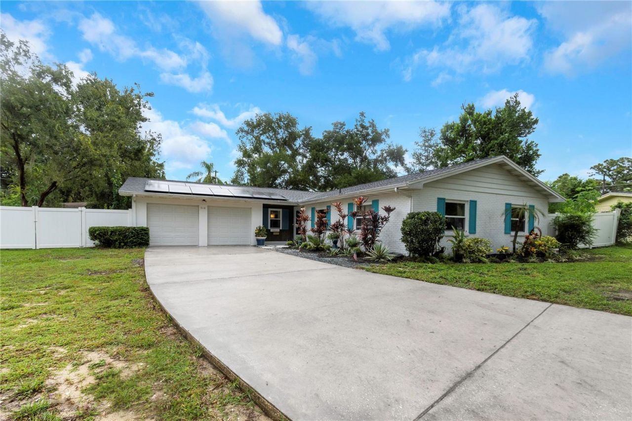 310 Terrace Drive, Brandon, FL 33510 Photo