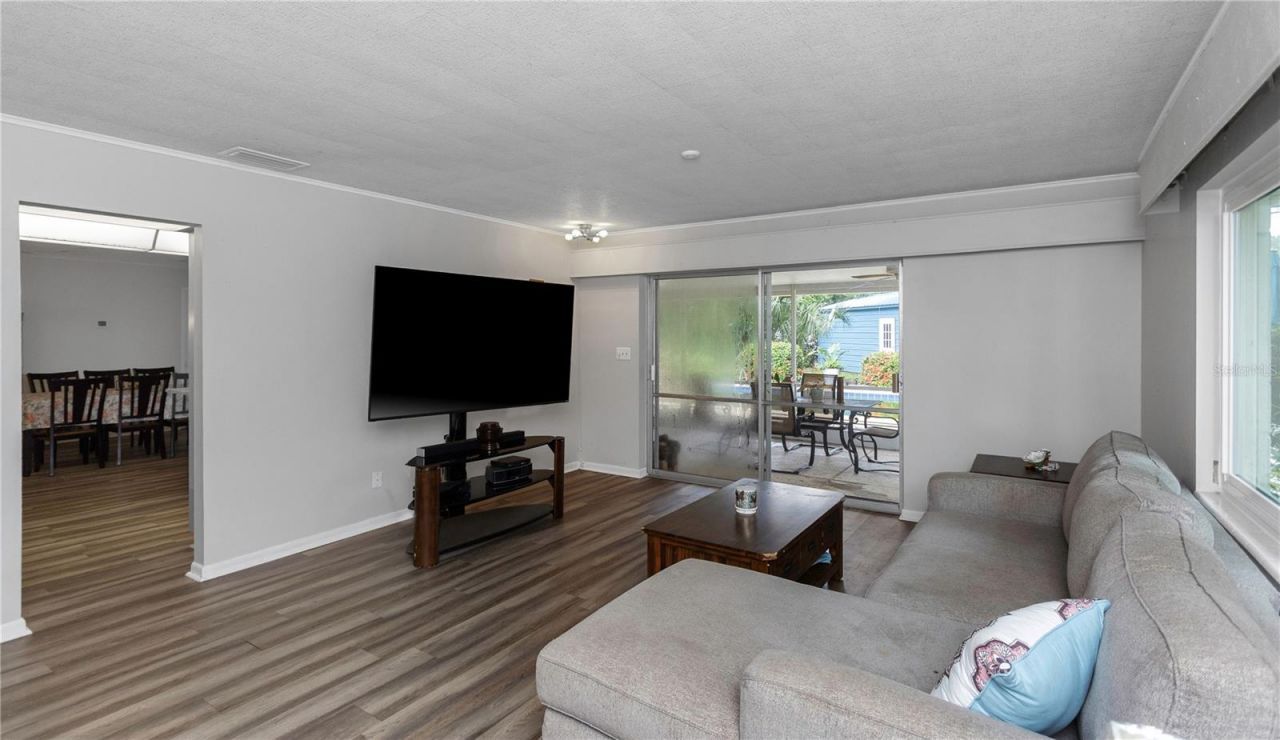 310 Terrace Drive, Brandon, FL 33510 Photo