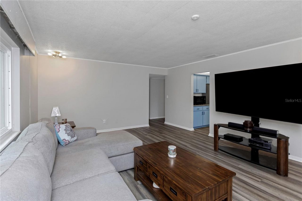 310 Terrace Drive, Brandon, FL 33510 Photo