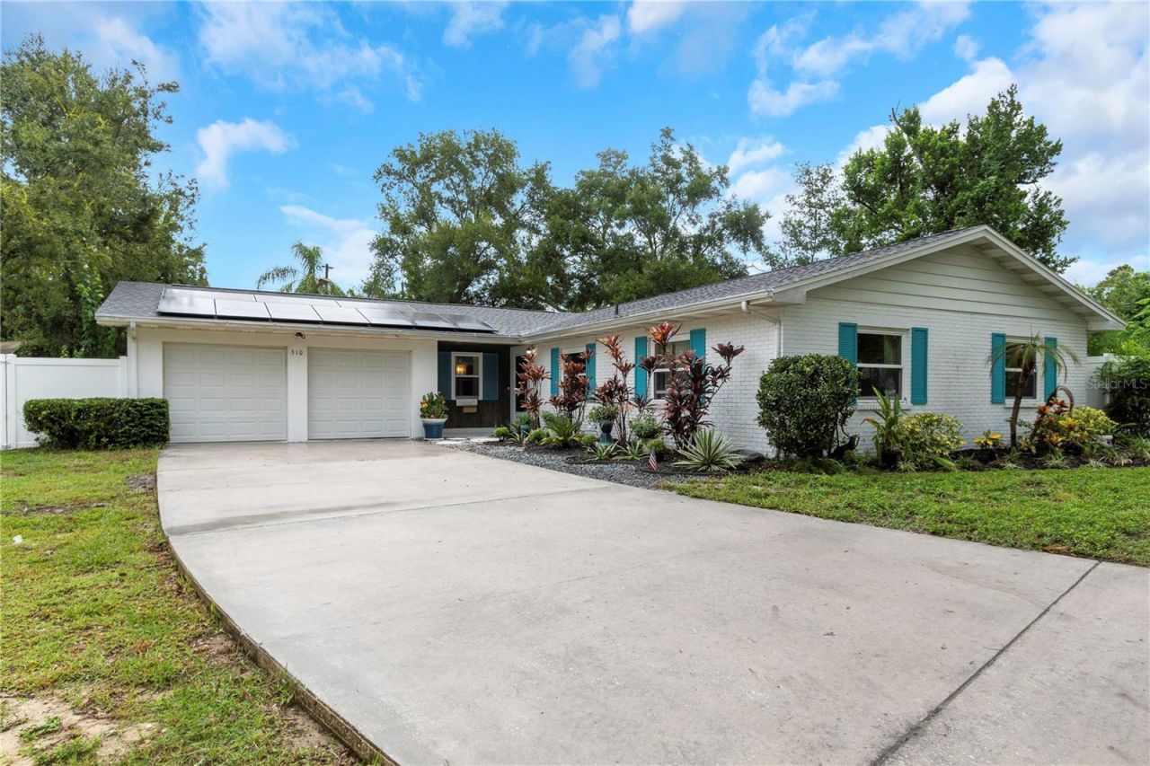 310 Terrace Drive, Brandon, FL 33510 Photo