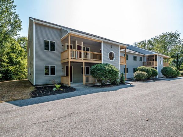 17 Purple Finch Road, Unit 73, Conway, NH 03860