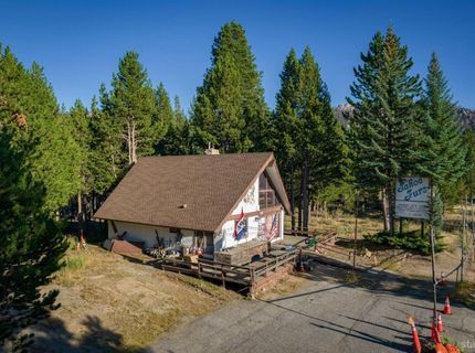 2877 Us Highway 50, South Lake Tahoe, CA 96150 Photo