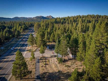 2877 Us Highway 50, South Lake Tahoe, CA 96150 Photo