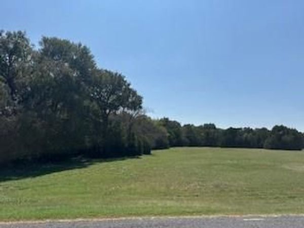 1017 White Bluff Drive , Whitney, TX 76692