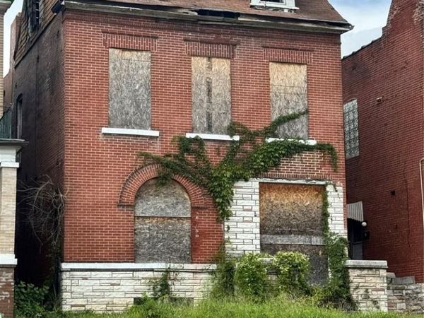 743 N Euclid Avenue, St Louis, MO 63108