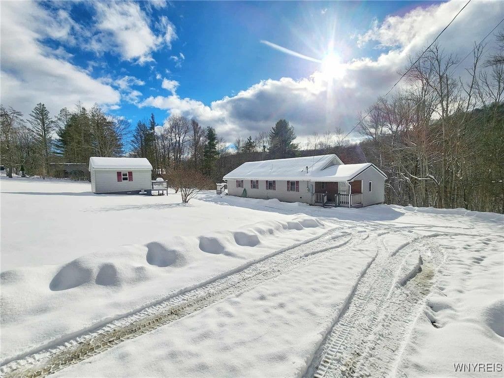 8621 W Bucktooth Run Road, Salamanca, NY 14779 Main Photo