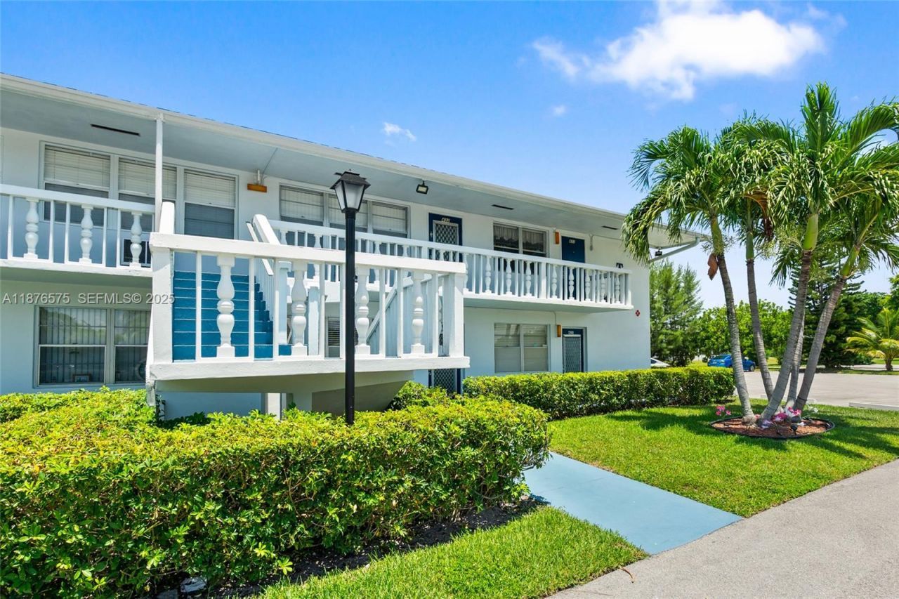 431 Markham T, Unit 431, Deerfield Beach, FL 33442 Photo