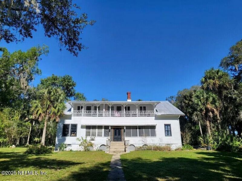 103 Beacon Street, Interlachen, FL 32148 Photo