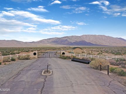 5300 Flying Eagle Drive, Reno, NV 89510 Photo